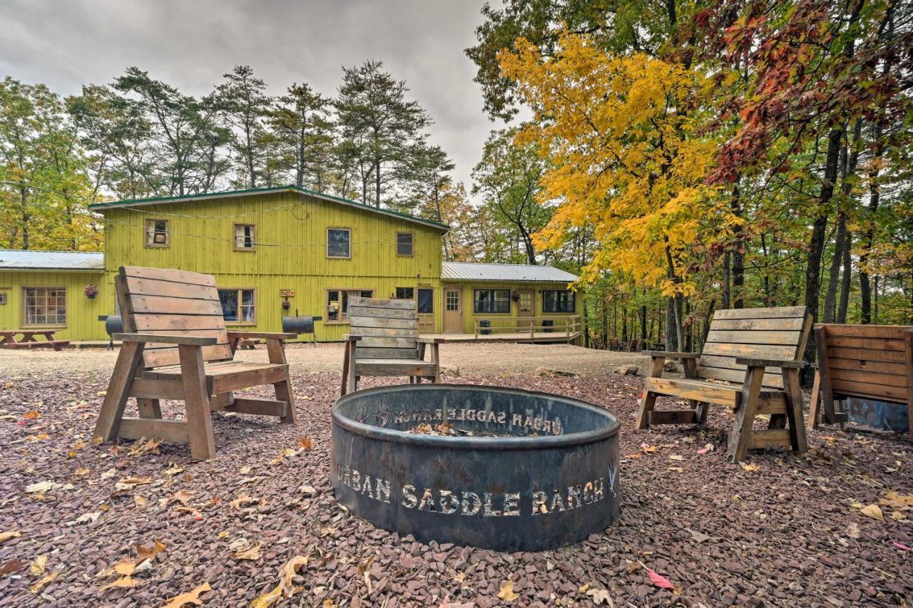 John Wayne Apartment - Deck, Bbq, Horses On-Site Huntingdon Dış mekan fotoğraf