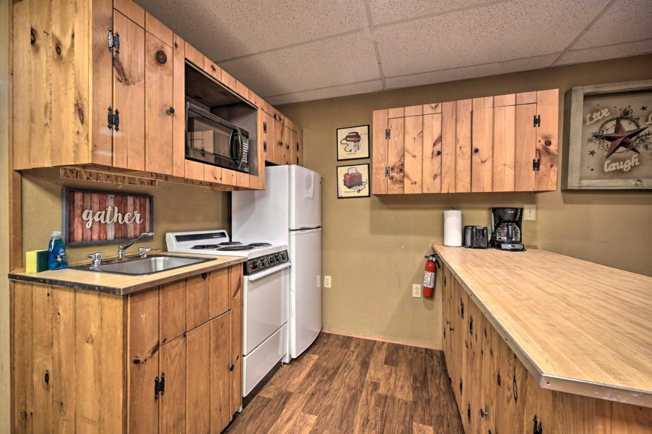 John Wayne Apartment - Deck, Bbq, Horses On-Site Huntingdon Dış mekan fotoğraf